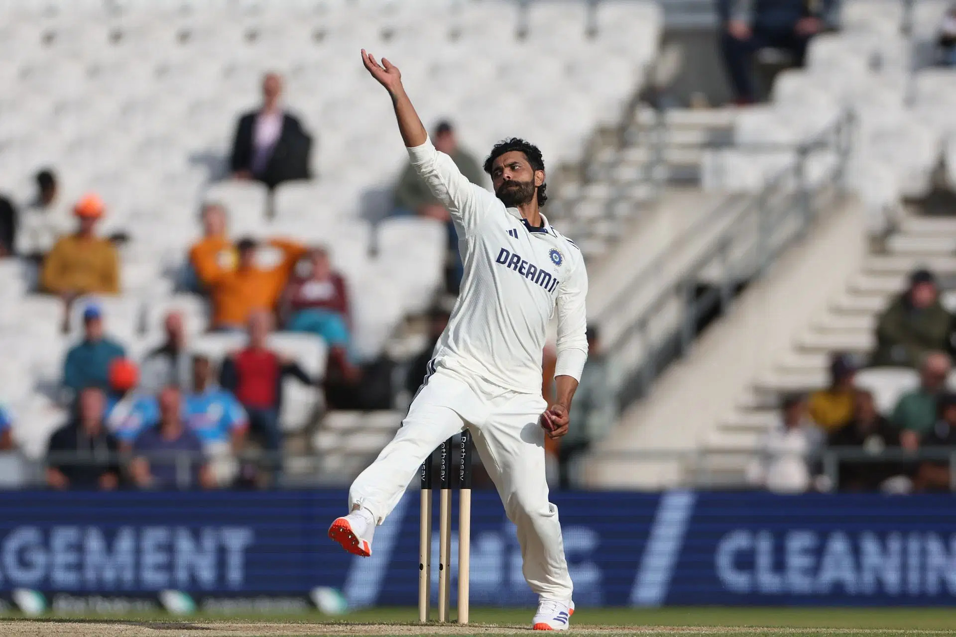 Ravindra Jadeja bowling straight and not into the rough baffles me: Dinesh Karthik