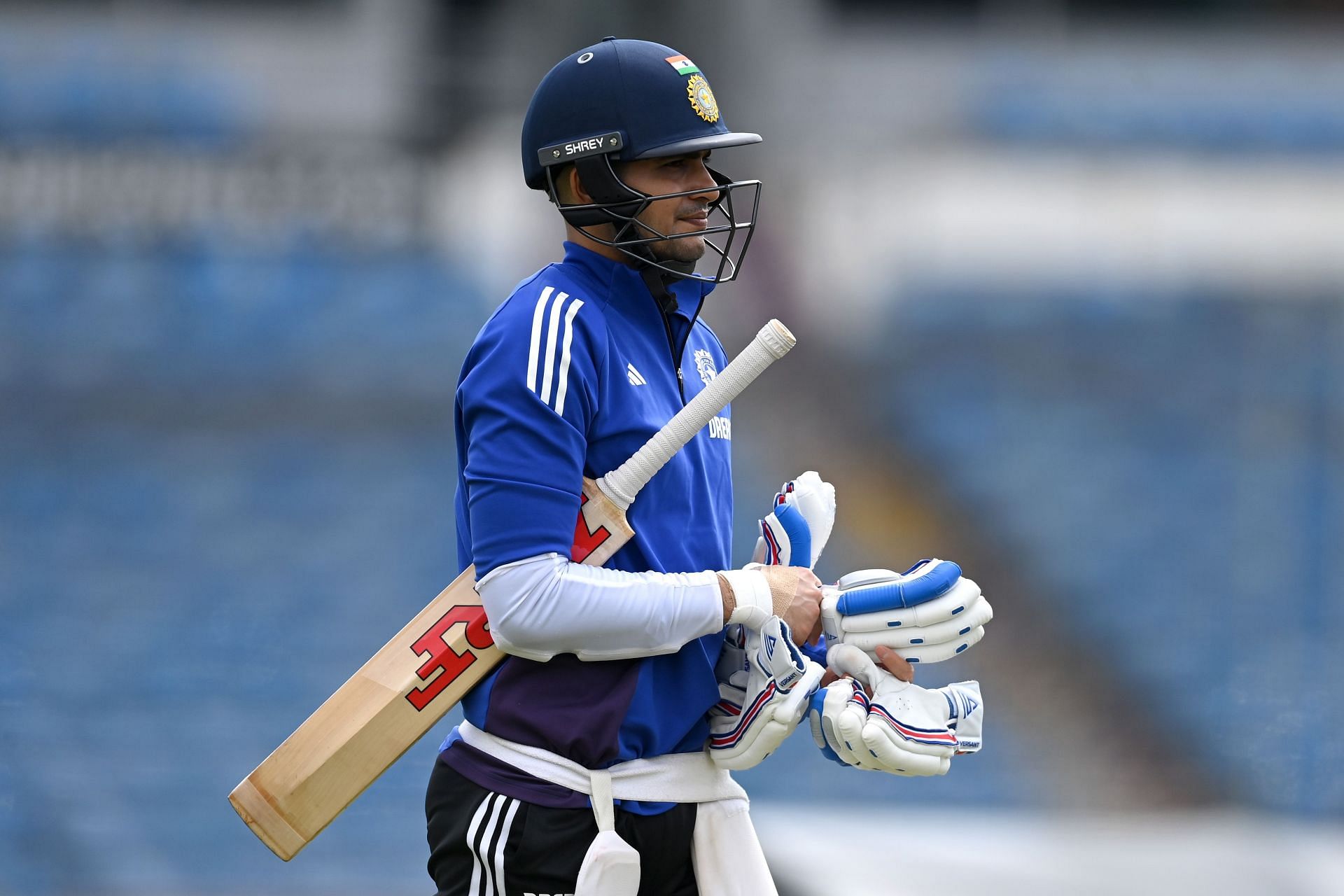 'People rarely go down the order from opening in Tests' - Aakash Chopra on Shubman Gill's demotion in batting position