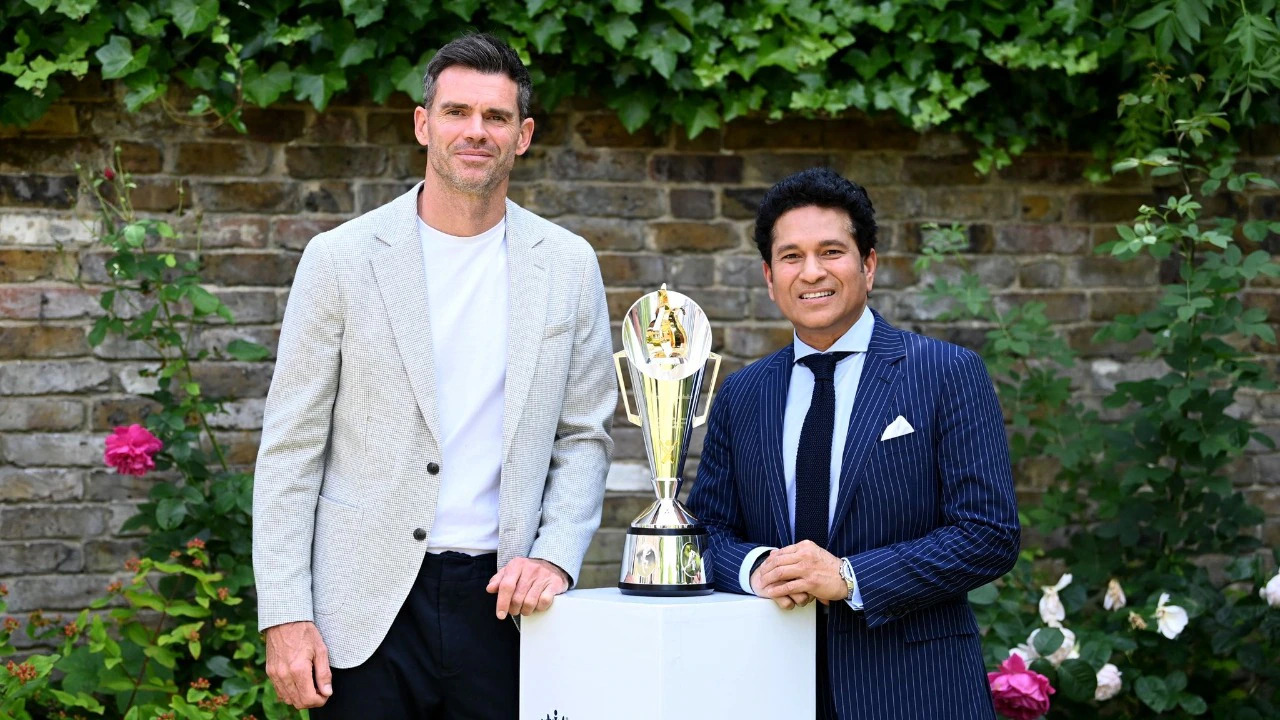 ENG vs IND 2025: Sachin Tendulkar, James Anderson pose with Anderson-Tendulkar Trophy