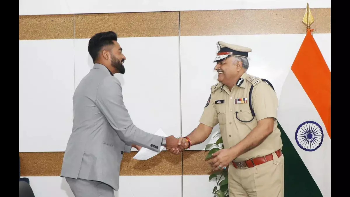 1027205 mohammed siraj