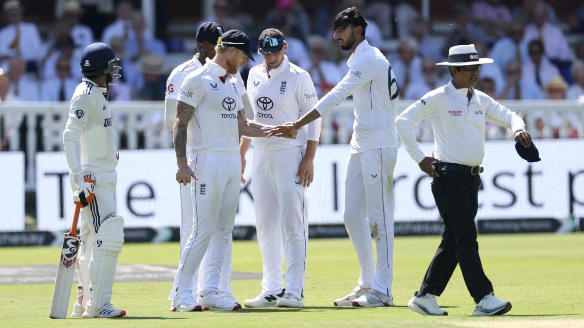 ENG vs IND 2025: Shoaib Bashir injures himself while attempting a catch, Ravindra Jadeja gets a reprieve