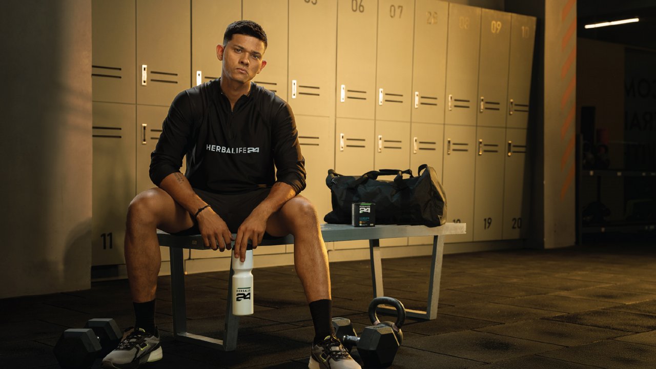 Yashasvi Jaiswal Net Worth 2024-25: Endorsements, Career Achievements