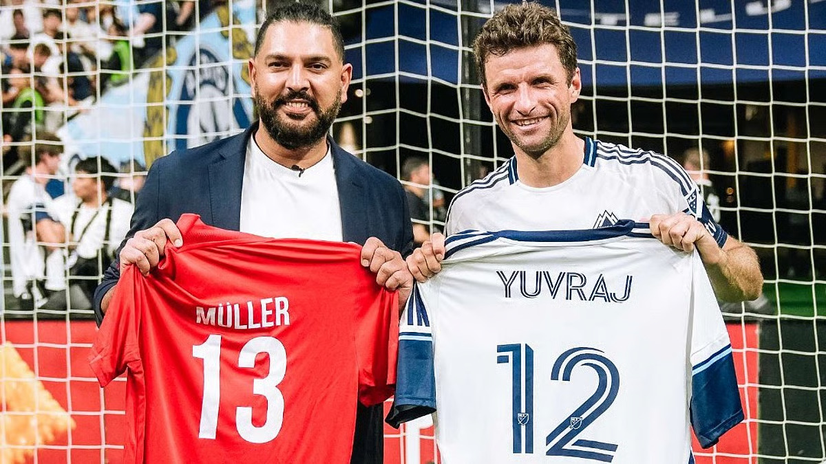 Yuvraj Singh and Thomas Müller exchange jerseys as Whitecaps FC welcome Canada Super 60