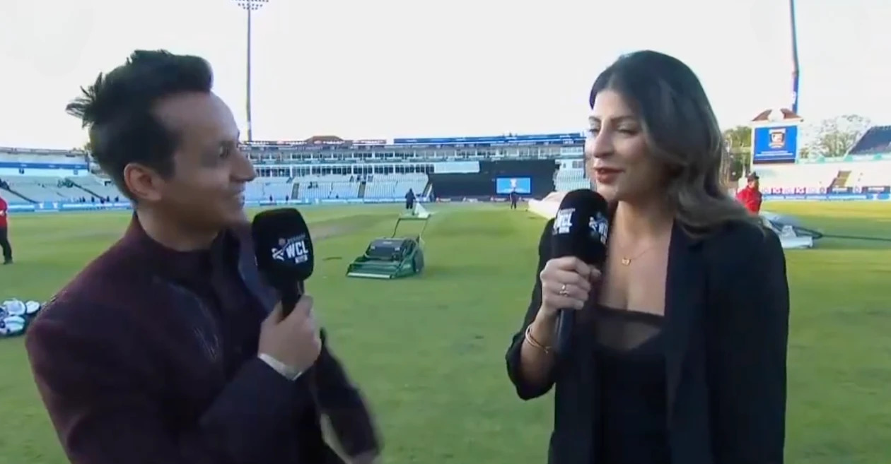 [Watch] WCL 2025: 'I am going to propose to you' - WCL owner Harshit Tomar tells presenter on Live TV, video breaks the internet