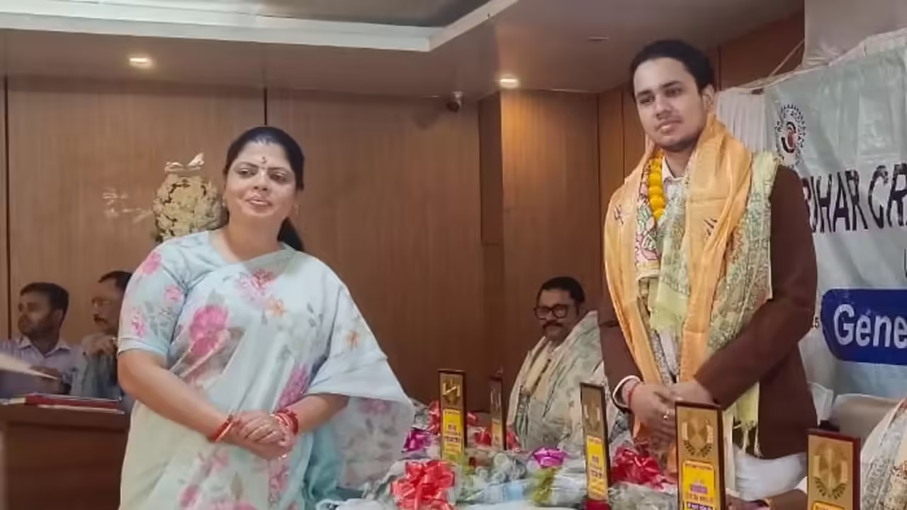 Bihar's Harsh Vardhan becomes youngest president of a cricket association in India at 24