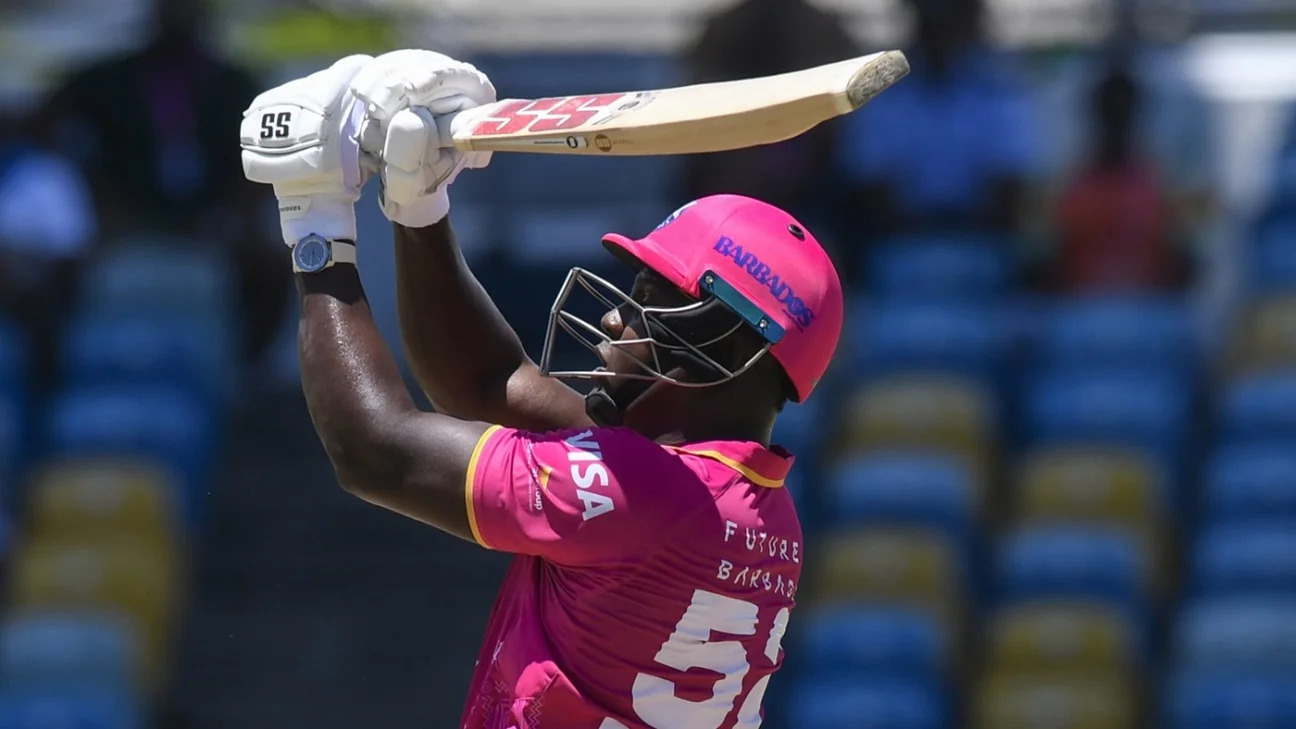  Rovman Powell and Chris Green give Royals their 1st win of the season