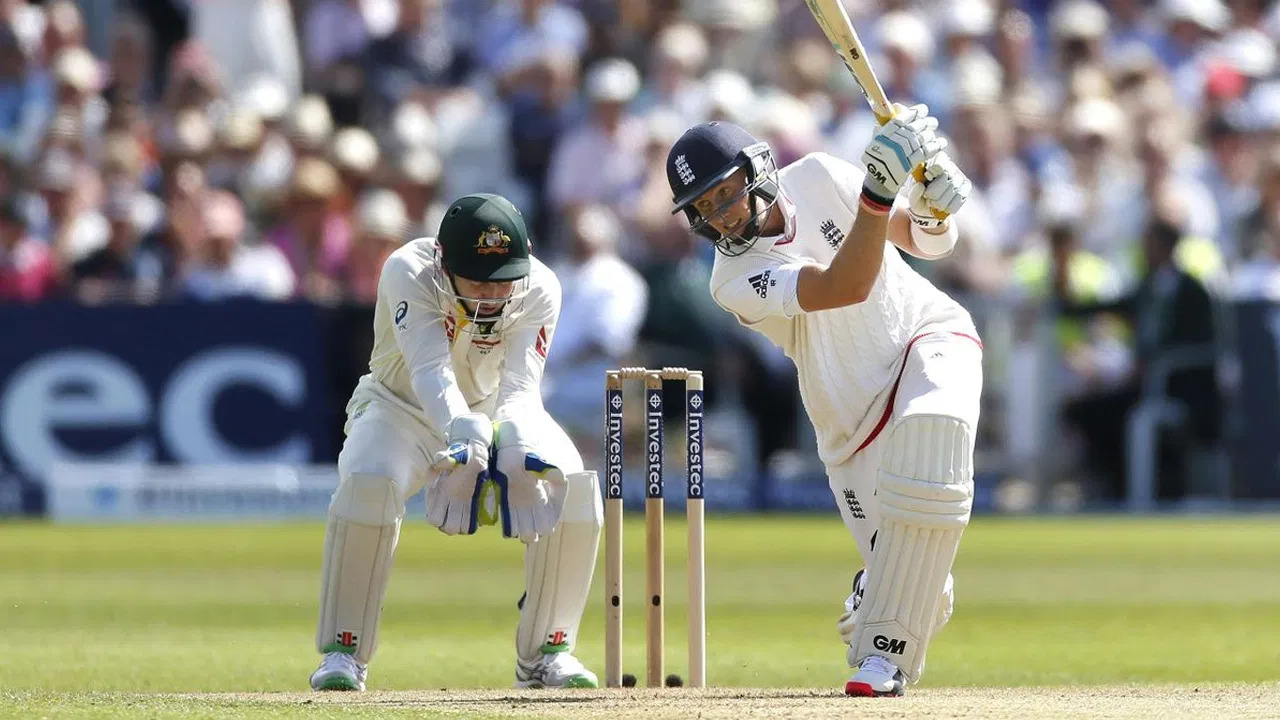 Ashes 2025-26: Australia's legend gives himself wild dare if Joe Root fails to end century drought in Australia