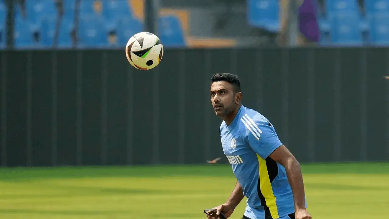 R Ashwin commits to full BBL season with Sydney Thunder after ILT20 snub