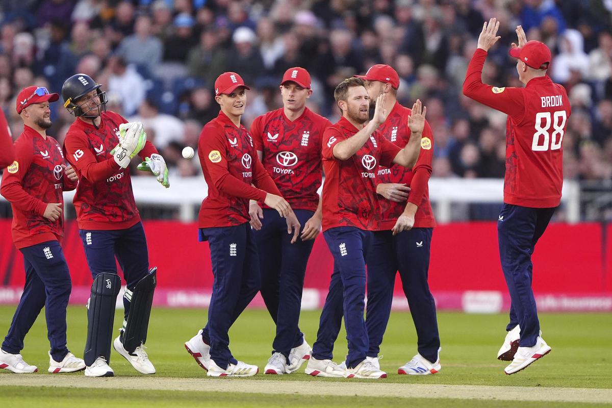 NZ vs ENG 2025: England name Playing XI for first T20I; Jordan Cox retains spot