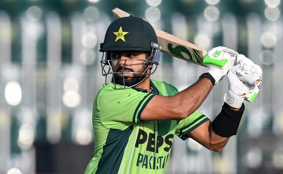 PAK vs SL 2025: Babar Azam equals Virat Kohli as wait for century extends