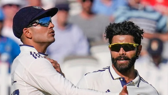 Gill, Jadeja flop with bat